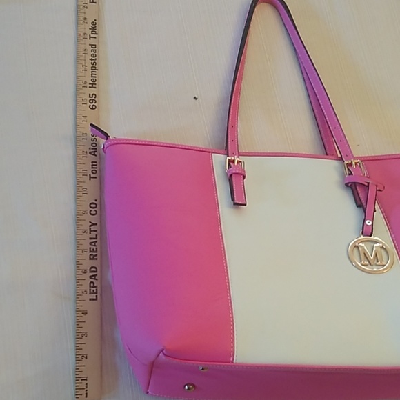 Gorgeous Pink & White Summer Tote - Picture 6 of 8